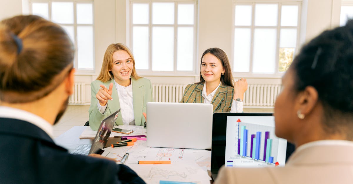 在线双语服务团队:我赢职场app详情下载教程