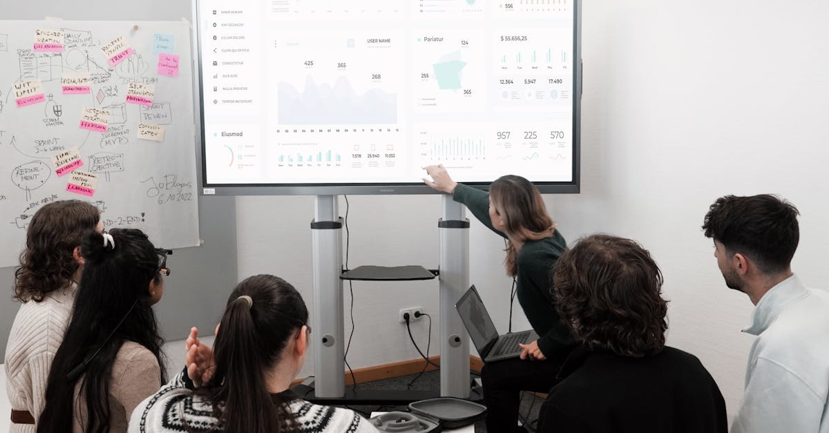 趣约会实名账号：一加5注册账号