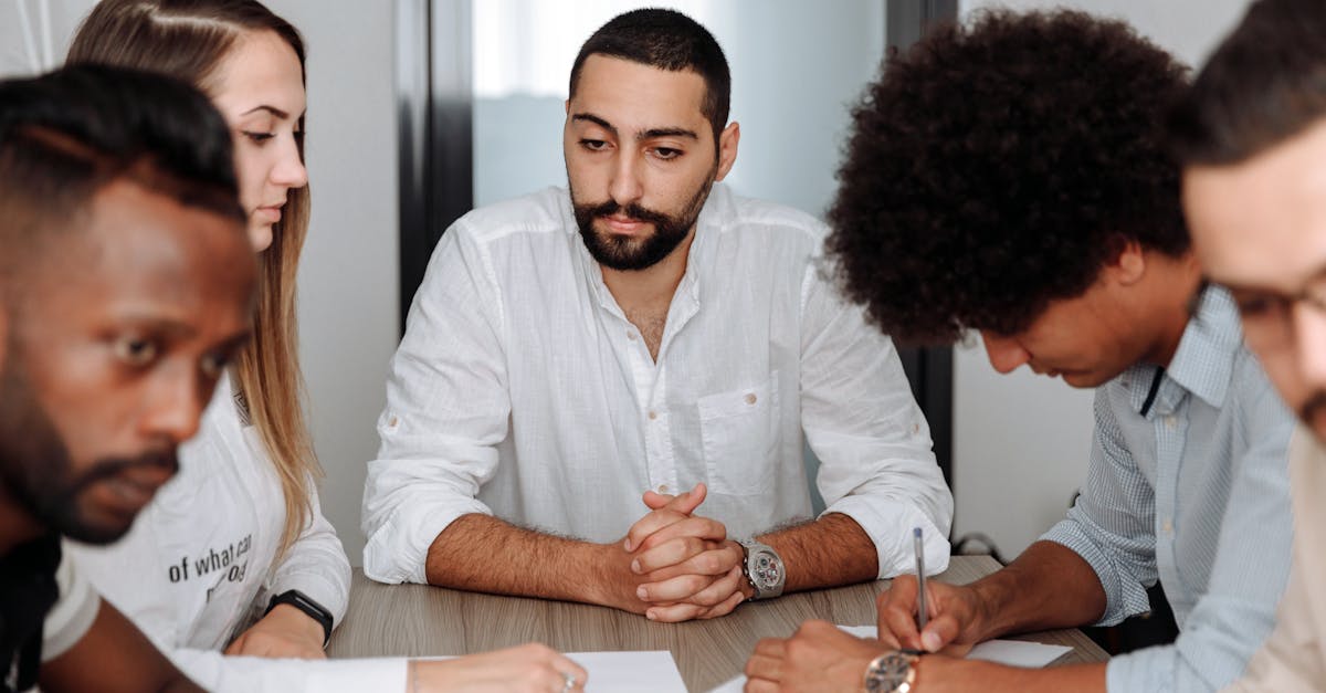 如何去应对新型游戏技术支持漏洞，提升游戏的防护能力？ 